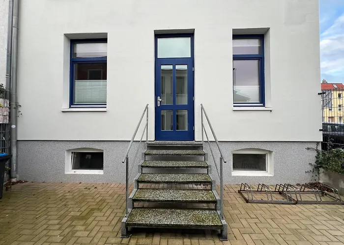 Wohntraum Fuer 3 Mit Blick Auf Den Wismarer Hafen
